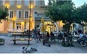 Hotel De La Loube